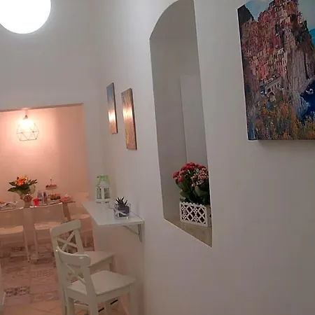 לינה וארוחת בוקר Dolce Incanto בארי